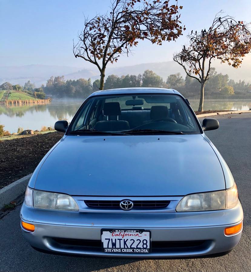 Toyota-corolla-1996-blue-3