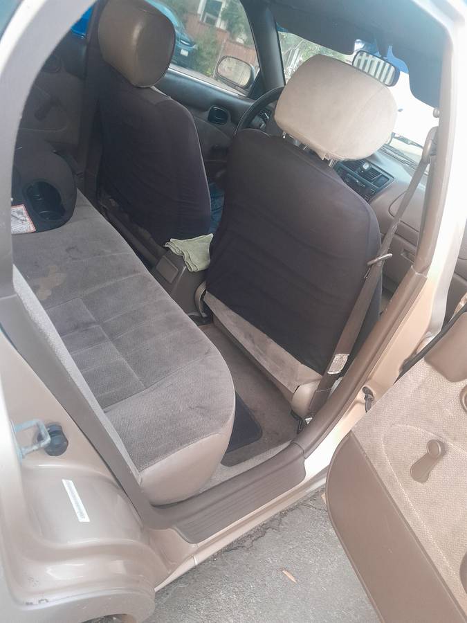 Toyota-corolla-1996-brown-3