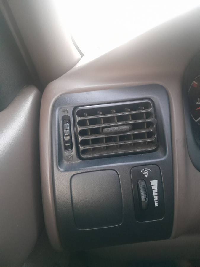 Toyota-corolla-1996-brown-5