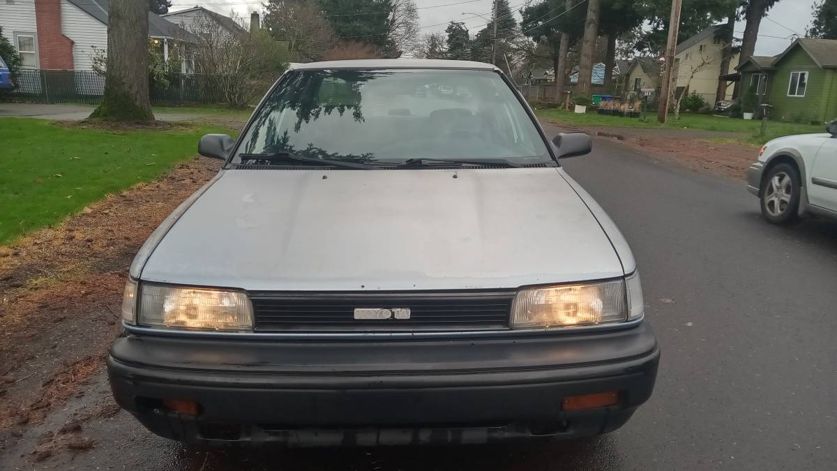 Toyota-corolla-dx-1990-blue-1