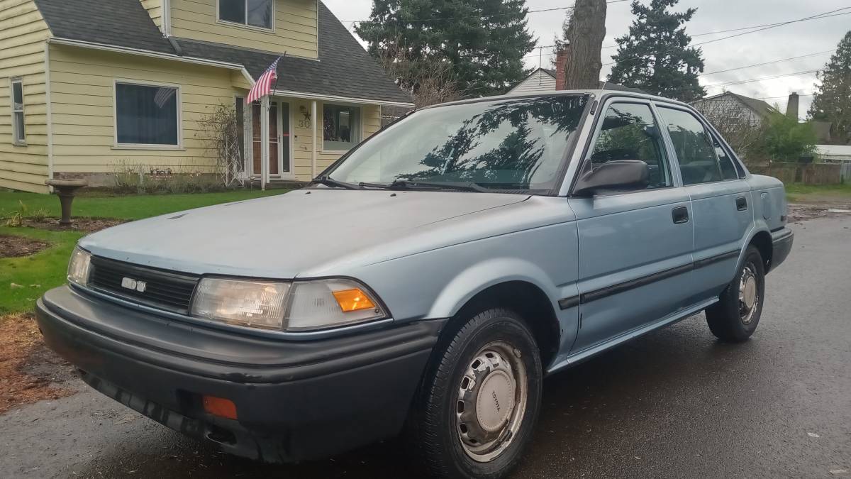 Toyota-corolla-dx-1990-blue-2