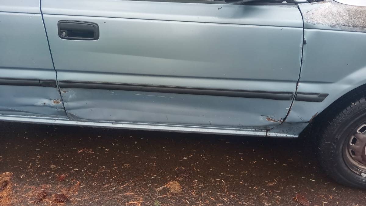 Toyota-corolla-dx-1990-blue-4