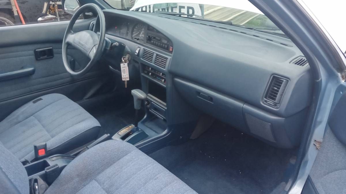 Toyota-corolla-dx-1990-blue-6