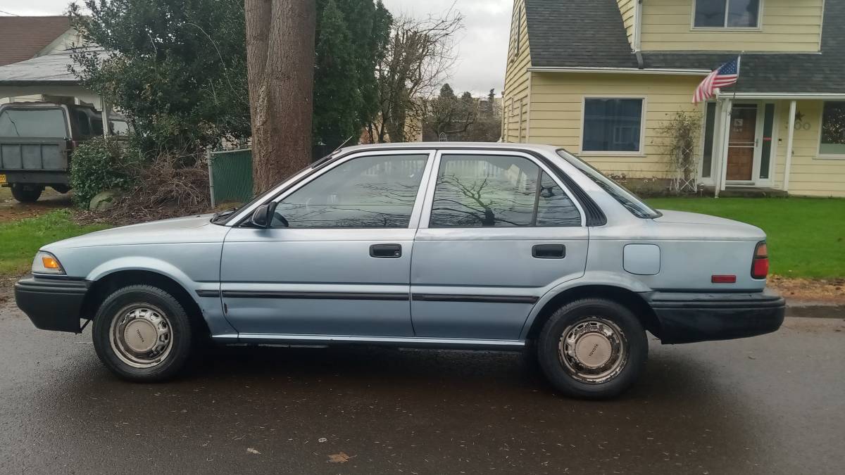 Toyota-corolla-dx-1990-blue-7