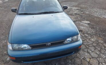 Toyota-corolla-le-1993-2