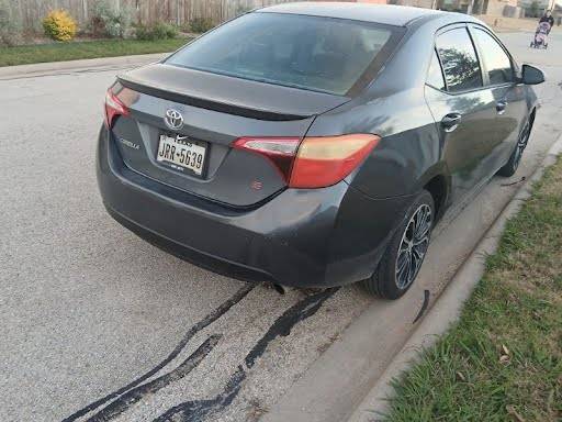 Toyota-corolla-se-1914-grey-1