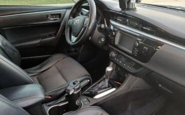 Toyota-corolla-se-1914-grey-3