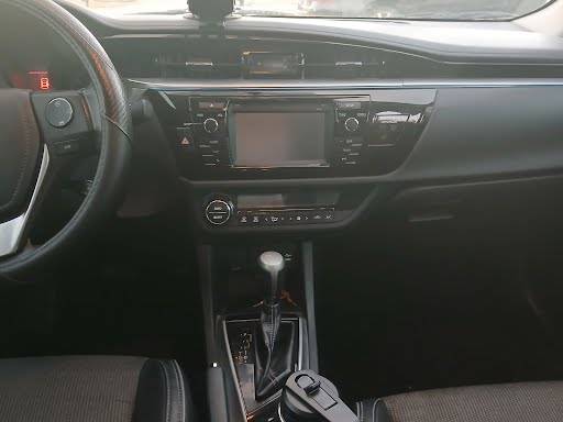 Toyota-corolla-se-1914-grey-4