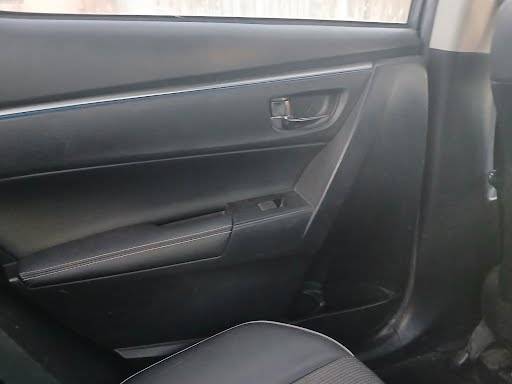 Toyota-corolla-se-1914-grey-9