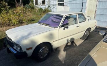Toyota-corona-1977-white-1