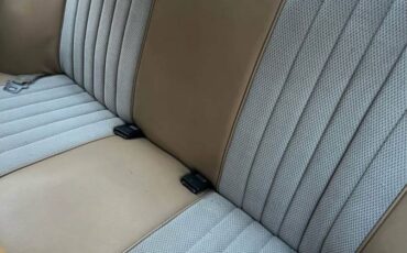 Toyota-corona-1977-white-13