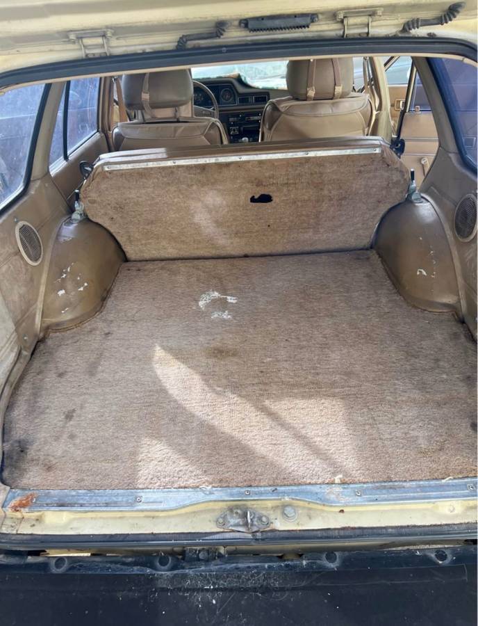 Toyota-corona-1980-brown-9