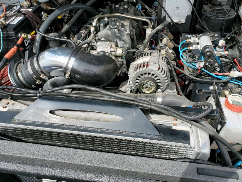 Toyota-fj45-1984-grey-5