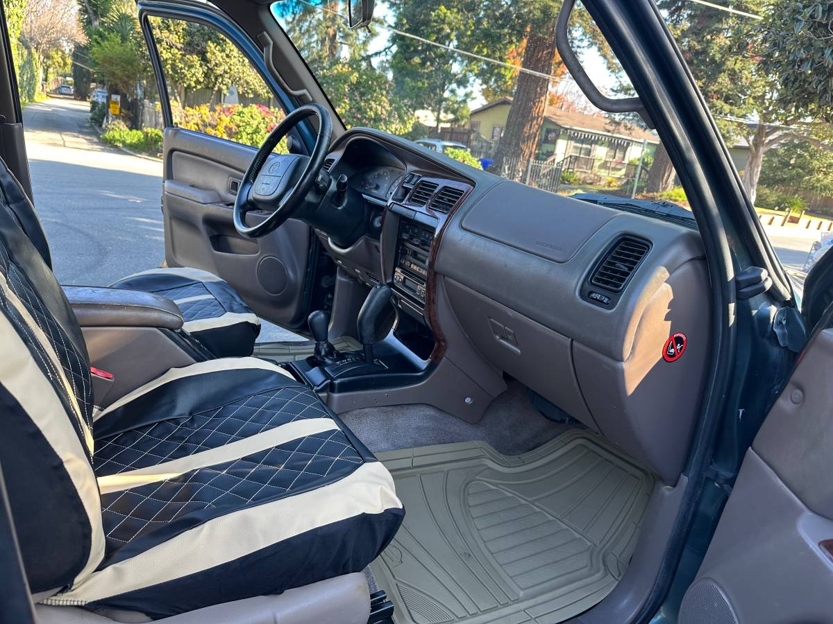 Toyota-forerunner-1996-12