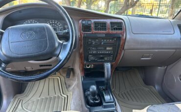 Toyota-forerunner-1996-9