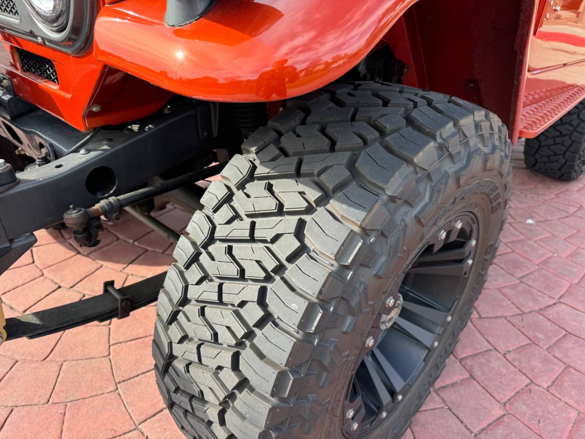 Toyota-land-cruiser-1974-orange-11