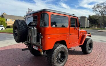 Toyota-land-cruiser-1974-orange-16