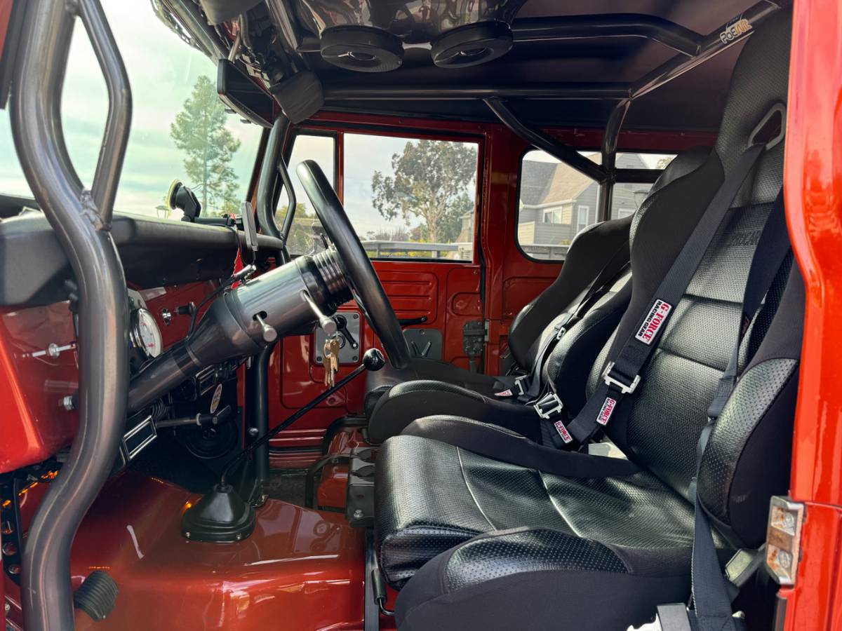 Toyota-land-cruiser-1974-orange-22