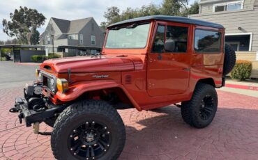 Toyota-land-cruiser-1974-orange-4