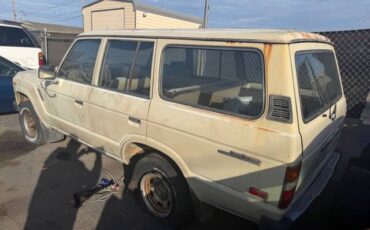 Toyota-land-cruiser-1983-yellow-2