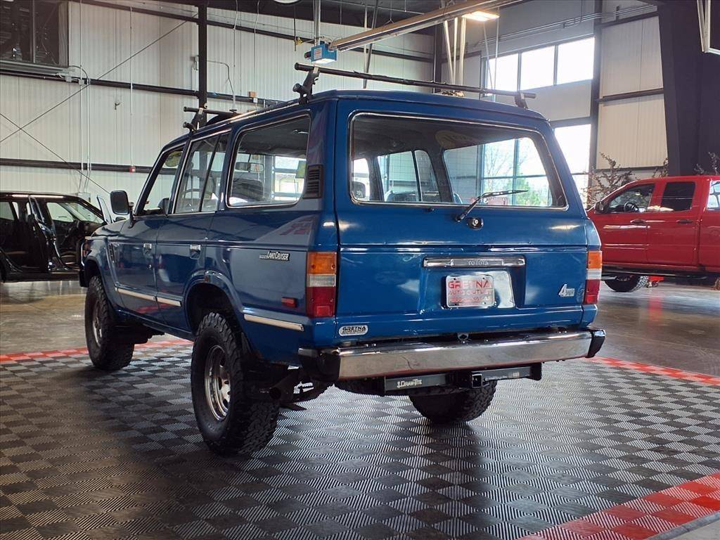 Toyota-land-cruiser-1984-blue-10