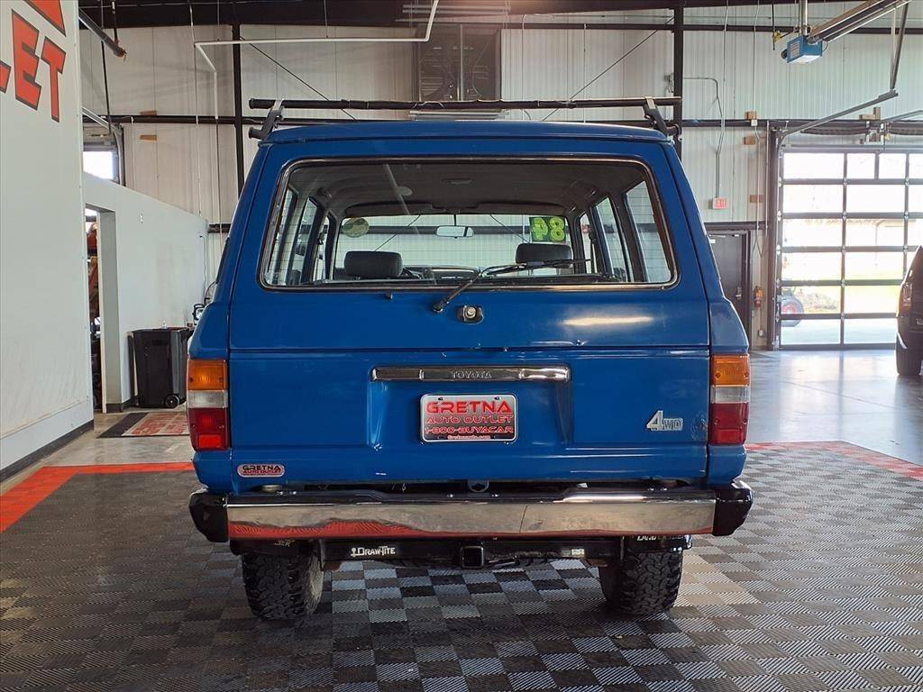 Toyota-land-cruiser-1984-blue-11