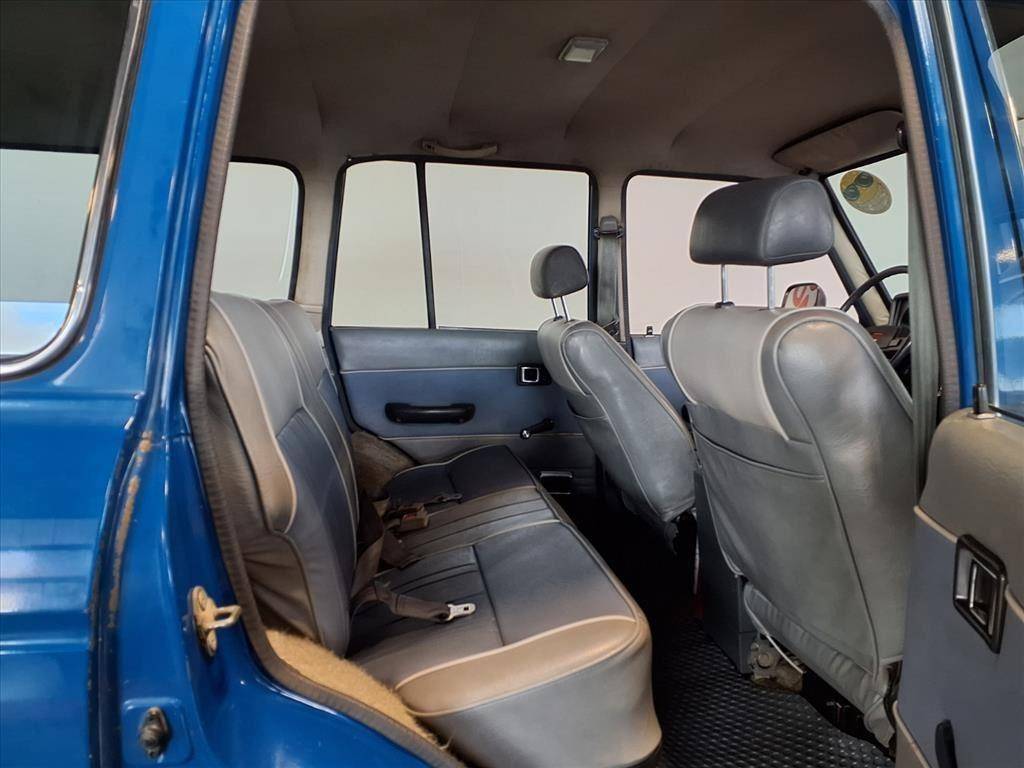 Toyota-land-cruiser-1984-blue-23