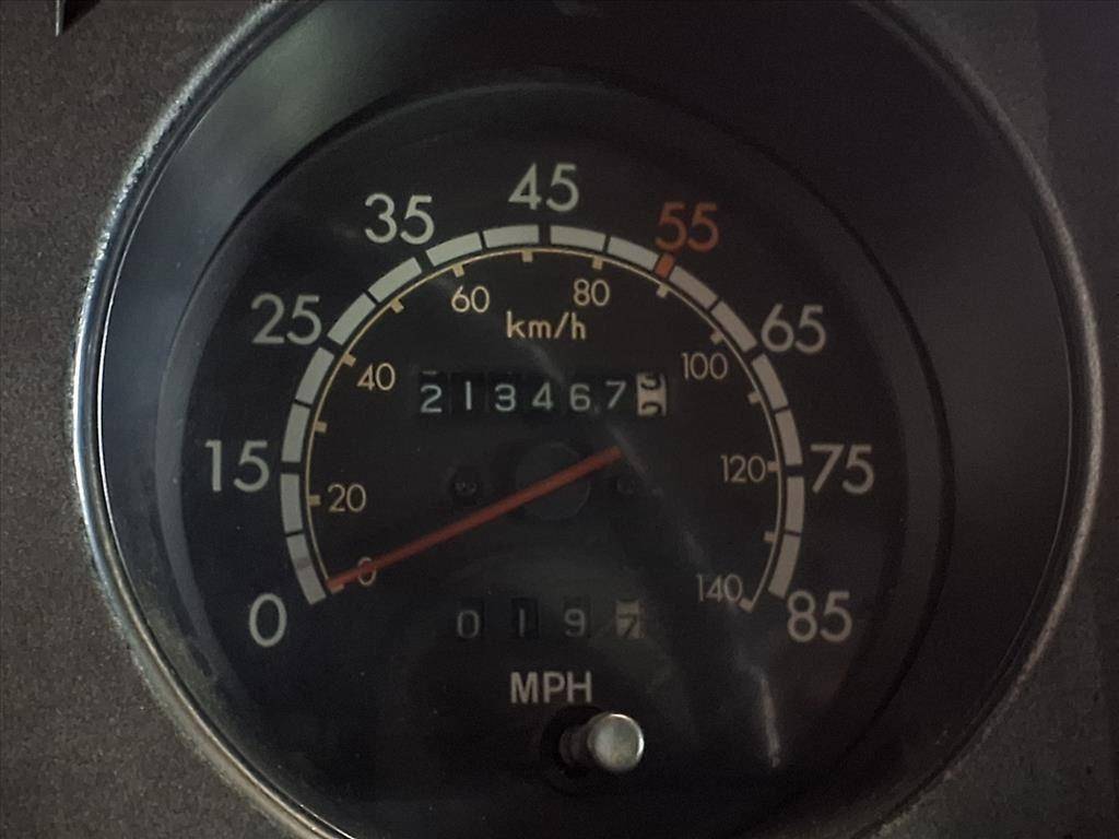 Toyota-land-cruiser-1984-blue-59