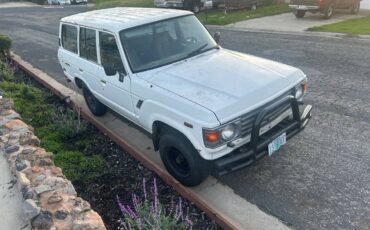 Toyota-land-cruiser-1985-white-7