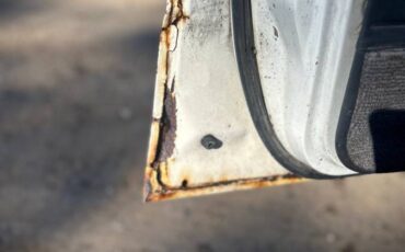 Toyota-land-cruiser-1985-white-9