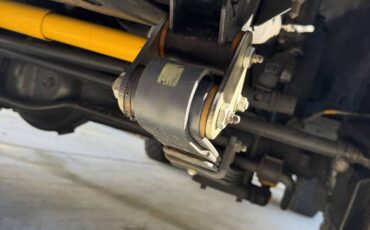 Toyota-land-cruiser-1989-white-1