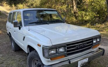 Toyota-land-cruiser-1989-white-2