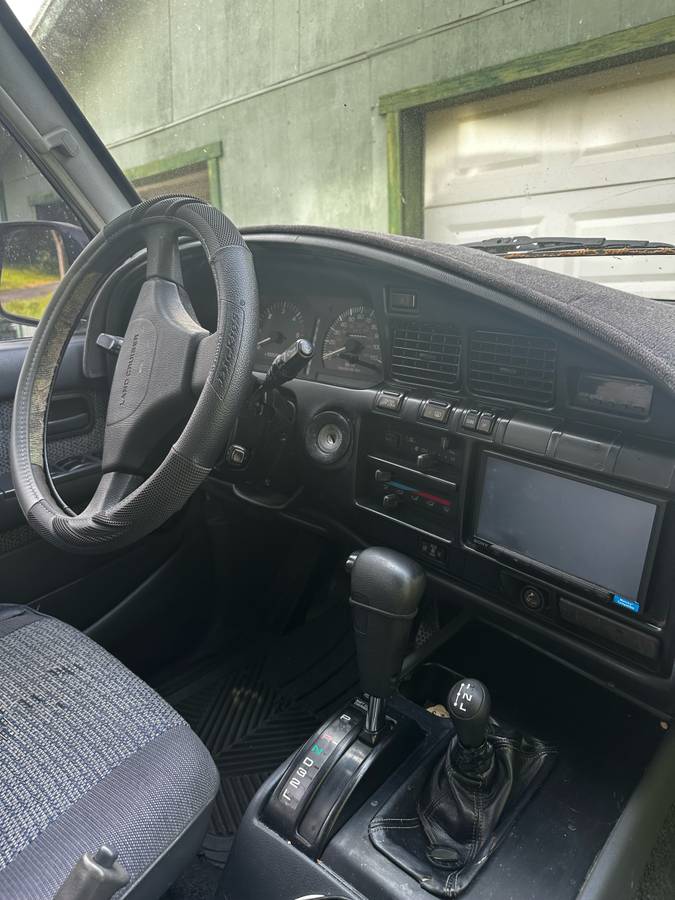 Toyota-land-cruiser-1992-silver-5