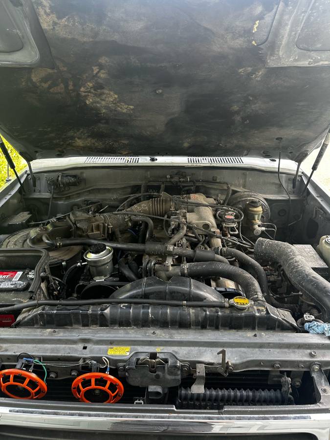 Toyota-land-cruiser-1992-silver-6