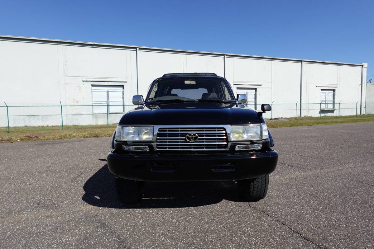 Toyota-land-cruiser-1993-black-1