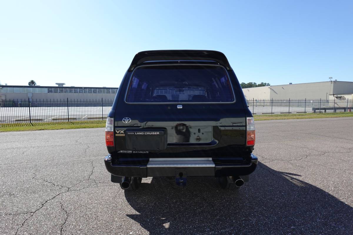 Toyota-land-cruiser-1993-black-10