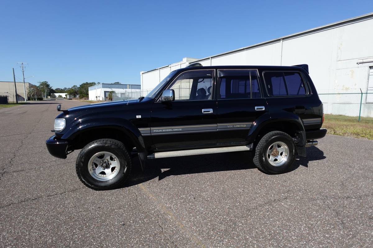 Toyota-land-cruiser-1993-black-8