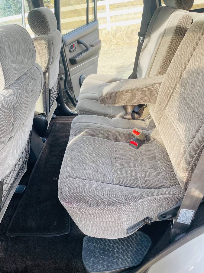 Toyota-land-cruiser-1994-brown-15