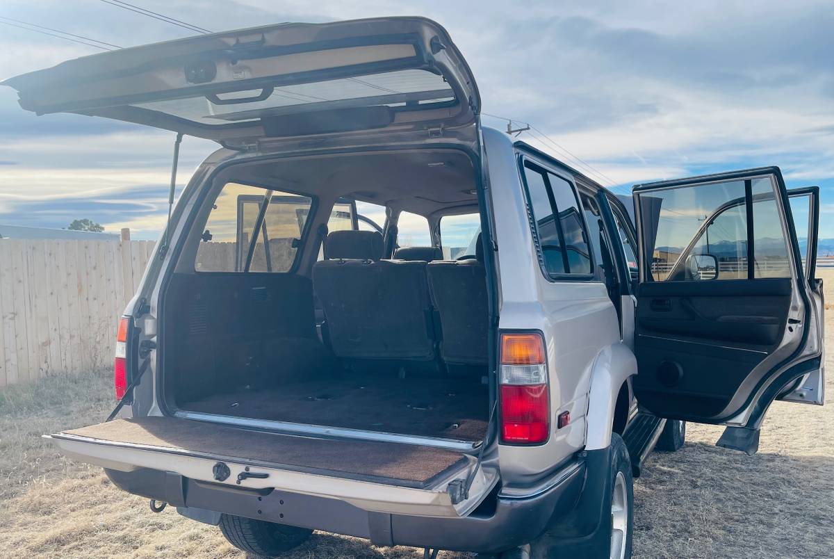 Toyota-land-cruiser-1994-brown-9