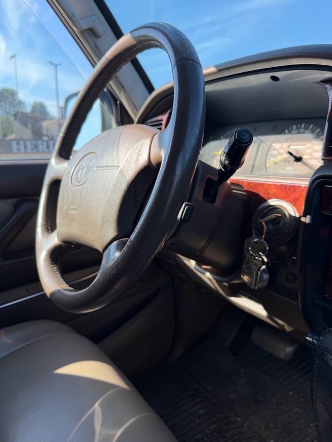 Toyota-land-cruiser-1995-green-17