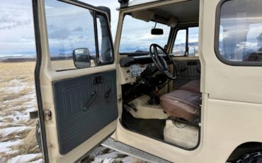 Toyota-land-cruiser-diesel-1983-11