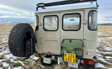 Toyota-land-cruiser-diesel-1983-12