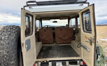 Toyota-land-cruiser-diesel-1983-13