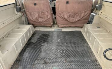 Toyota-land-cruiser-diesel-1983-15