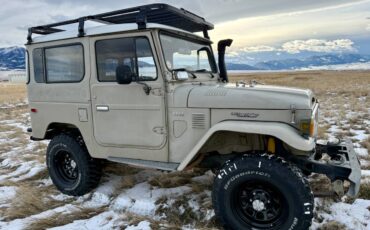 Toyota-land-cruiser-diesel-1983-5