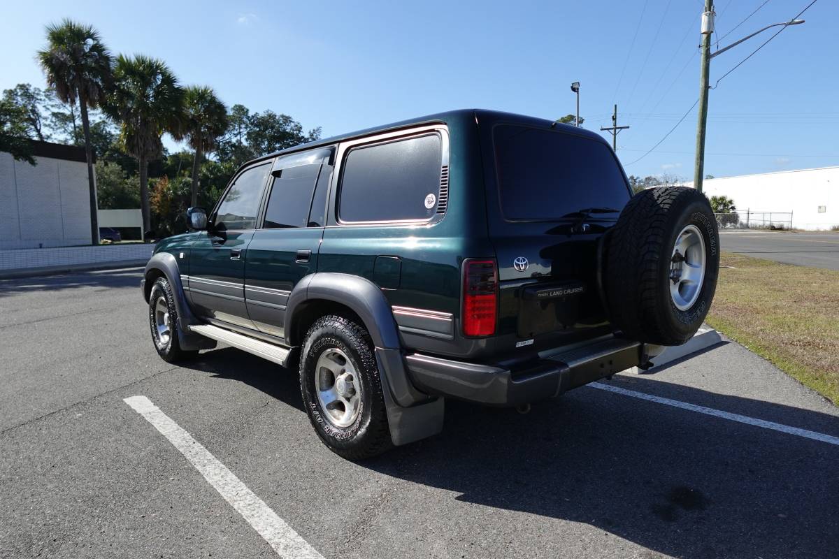 Toyota-land-cruiser-diesel-1996-green-8