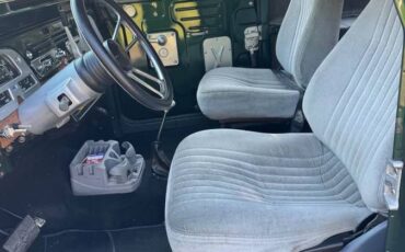 Toyota-land-cruiser-fj40-1966-1