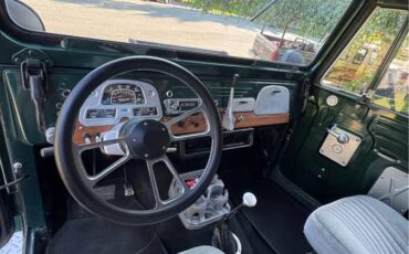 Toyota-land-cruiser-fj40-1966-11