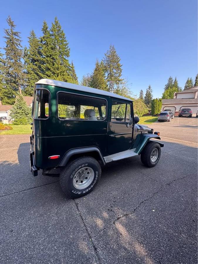 Toyota-land-cruiser-fj40-1966-8