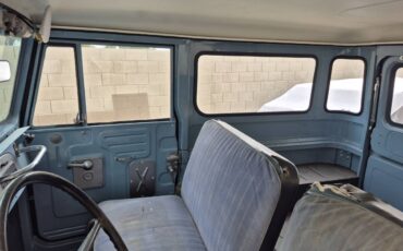 Toyota-land-cruiser-fj40-1969-11